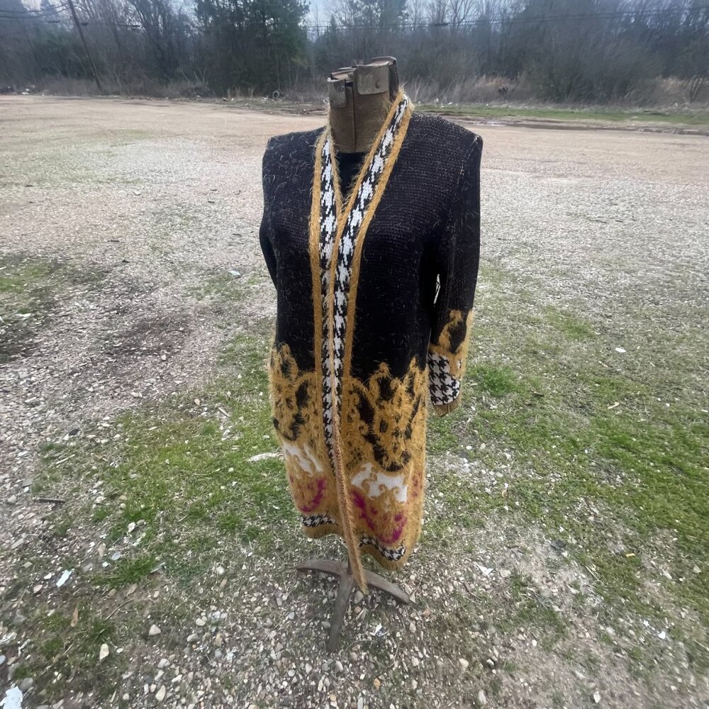 NWT Small Max Sport LA Boho B&W/Gold/Pink Long Sweater Duster with front pockets - Picture 6 of 15